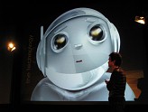 画像ギャラリー No.009のサムネイル画像 / ［GDC2008＃06］脳波で動かすゲームコントローラEmotiv EPOCは，2008年冬に299ドルで発売に