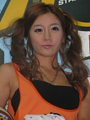 画像ギャラリー No.039のサムネイル画像 / ［G★2008＃番外編］お待ちかね，コンパニオン写真集をお届けします