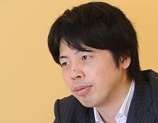 画像ギャラリー No.003のサムネイル画像 / ［OGC 2010］「ゲームとSNSは良い関係を築ける」――ミクシィ代表取締役・笠原健治氏に聞くSNSとゲームの未来