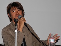画像ギャラリー No.010のサムネイル画像 / ［CEDEC 2011］ソーシャルゲームは“ゲームの主流"になり得るか。稲船敬二氏，水口哲也氏，DeNAの小林賢治氏が語る「ゲームの未来」とは