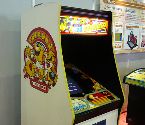 画像ギャラリー No.014のサムネイル画像 / ［AMショー2011］「『レトロゲームから最新機器まで一挙公開！』〜アミューズメントマシンの昔と今〜」で語られた“ゲーセン”の過去と現在