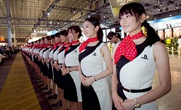 画像ギャラリー No.313のサムネイル画像 / ［TGS 2011］過去最高の観客動員数となった今年のTGS＆AMショーを彩ったコンパニオン写真集308枚を掲載