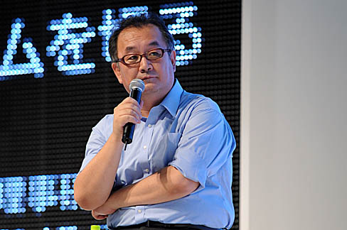 画像ギャラリー No.010のサムネイル画像 / ［TGS 2011］ソーシャルゲームとコンシューマゲームを分けるのはもう古い。ベテランゲームクリエイターによるパネルディスカッション「有名プロデューサーがソーシャルゲームを切る」がGREEブースで開催