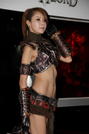 画像ギャラリー No.019のサムネイル画像 / ［G-Star 2011］恒例のコンパニオン写真集を掲載。過去最大規模となったG-Starの見どころはオンラインゲームだけじゃない？