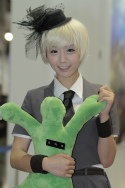 画像ギャラリー No.075のサムネイル画像 / ［G-Star 2011］恒例のコンパニオン写真集を掲載。過去最大規模となったG-Starの見どころはオンラインゲームだけじゃない？