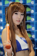 画像ギャラリー No.089のサムネイル画像 / ［G-Star 2011］恒例のコンパニオン写真集を掲載。過去最大規模となったG-Starの見どころはオンラインゲームだけじゃない？