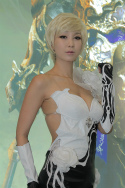 画像ギャラリー No.113のサムネイル画像 / ［G-Star 2011］恒例のコンパニオン写真集を掲載。過去最大規模となったG-Starの見どころはオンラインゲームだけじゃない？
