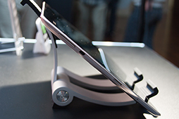画像ギャラリー No.013のサムネイル画像 / ASUS，“Transformer Prime”こと「Eee Pad TF201」を1月21日発売。価格は6万9800円（税込）