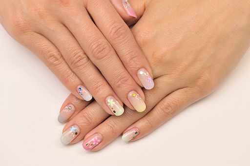 画像ギャラリー No.002のサムネイル画像 / 「薄桜鬼ネイルアート」に土方歳三や原田左之助などのキャラクターが追加