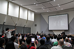 画像ギャラリー No.013のサムネイル画像 / ［TGS 2012］画期的なアイデアを持ったゲーム開発者達の発表会「センス・オブ・ワンダーナイト 2012」が開催 
