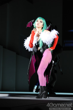 画像ギャラリー No.009のサムネイル画像 / ［TGS 2012］総勢200名近いコスプレイヤーが集まった「COSPLAY COLLECTION NIGHT＠TGS」をフォトレポート
