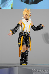 画像ギャラリー No.028のサムネイル画像 / ［TGS 2012］総勢200名近いコスプレイヤーが集まった「COSPLAY COLLECTION NIGHT＠TGS」をフォトレポート