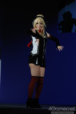 画像ギャラリー No.066のサムネイル画像 / ［TGS 2012］総勢200名近いコスプレイヤーが集まった「COSPLAY COLLECTION NIGHT＠TGS」をフォトレポート