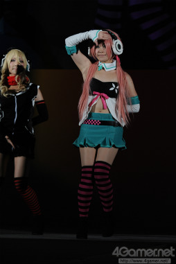 画像ギャラリー No.067のサムネイル画像 / ［TGS 2012］総勢200名近いコスプレイヤーが集まった「COSPLAY COLLECTION NIGHT＠TGS」をフォトレポート