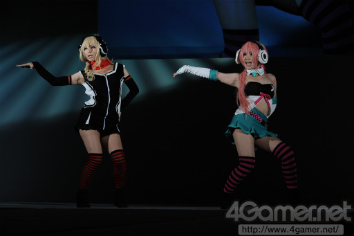 画像ギャラリー No.069のサムネイル画像 / ［TGS 2012］総勢200名近いコスプレイヤーが集まった「COSPLAY COLLECTION NIGHT＠TGS」をフォトレポート