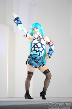 画像ギャラリー No.192のサムネイル画像 / ［TGS 2012］総勢200名近いコスプレイヤーが集まった「COSPLAY COLLECTION NIGHT＠TGS」をフォトレポート