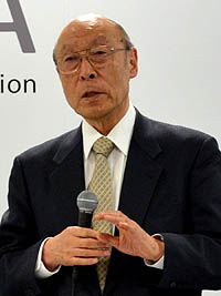 画像ギャラリー No.006のサムネイル画像 / グリー 田中社長などが登壇した，「一般社団法人ソーシャルゲーム協会（JASGA） 記者発表会」の模様をレポート