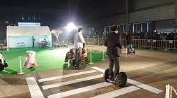 画像ギャラリー No.036のサムネイル画像 / 【超会議2】老若男女問わず文化祭気分で楽しめる，ニコニコ超会議2の企画ブースをフォトレポート