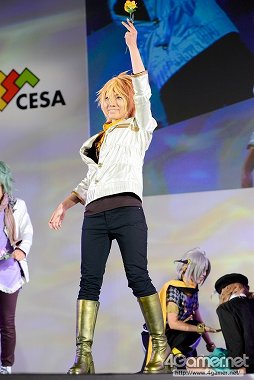 画像ギャラリー No.028のサムネイル画像 / ［TGS 2013］約200名ものコスプレイヤーがパフォーマンスを披露した「Cosplay Collection Night」をフォトレポート