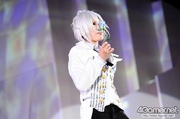 画像ギャラリー No.029のサムネイル画像 / ［TGS 2013］約200名ものコスプレイヤーがパフォーマンスを披露した「Cosplay Collection Night」をフォトレポート