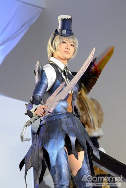 画像ギャラリー No.050のサムネイル画像 / ［TGS 2013］約200名ものコスプレイヤーがパフォーマンスを披露した「Cosplay Collection Night」をフォトレポート