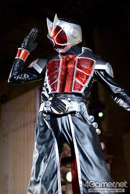 画像ギャラリー No.091のサムネイル画像 / ［TGS 2013］約200名ものコスプレイヤーがパフォーマンスを披露した「Cosplay Collection Night」をフォトレポート