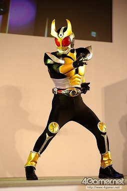 画像ギャラリー No.092のサムネイル画像 / ［TGS 2013］約200名ものコスプレイヤーがパフォーマンスを披露した「Cosplay Collection Night」をフォトレポート