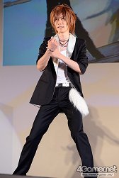 画像ギャラリー No.117のサムネイル画像 / ［TGS 2013］約200名ものコスプレイヤーがパフォーマンスを披露した「Cosplay Collection Night」をフォトレポート