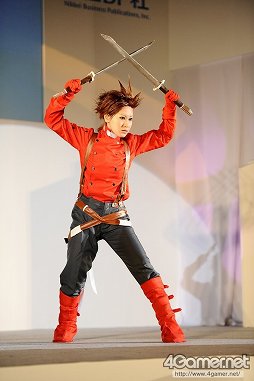 画像ギャラリー No.143のサムネイル画像 / ［TGS 2013］約200名ものコスプレイヤーがパフォーマンスを披露した「Cosplay Collection Night」をフォトレポート