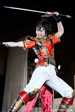 画像ギャラリー No.165のサムネイル画像 / ［TGS 2013］約200名ものコスプレイヤーがパフォーマンスを披露した「Cosplay Collection Night」をフォトレポート