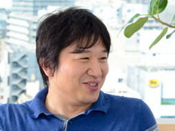 画像ギャラリー No.018のサムネイル画像 / ドコモがアップルになれなかった理由とは――iモード開発の舞台裏が語られる「ゲーマーはもっと経営者を目指すべき!」第14回は,絵文字の生みの親・バンダイナムコゲームスの栗田穣崇氏がゲスト