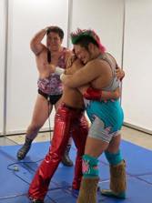 画像ギャラリー No.015のサムネイル画像 / 4Gamer×DDTプロレス@東京ゲームショウ2015,初日の配信は無事(?)終了。明日も正午にゴング!