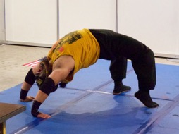 画像ギャラリー No.001のサムネイル画像 / 4Gamer×DDTプロレス＠東京ゲームショウ2015は，全試合を終了いたしました