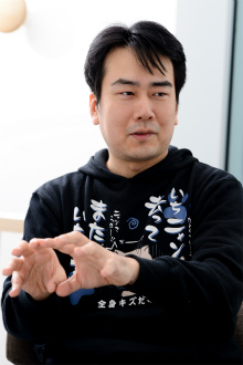 画像ギャラリー No.020のサムネイル画像 / 電王戦，なんで勝てたんですか？――「ゲーマーはもっと経営者を目指すべき！」第15回は，「BM98」を開発した伝説的なプログラマー・やねうらお氏がゲスト