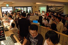 画像ギャラリー No.001のサムネイル画像 / 対戦イベント「Eスポーツスタジアム2007」のステージ2が10月に開催