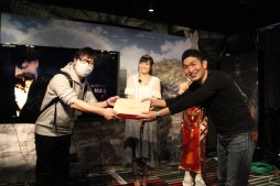 画像ギャラリー No.030のサムネイル画像 / 「リネージュ2 アップデートオフラインイベント In Ginza」レポート。初のワールドレイド「エティスバンエティナ討伐戦」に，会場は大盛り上がり