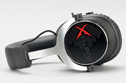 画像ギャラリー No.006のサムネイル画像 / 【PR】「Sound BlasterX」ヘッドセットを試す。新しいゲーマー向けモデルは， 「ワンクリック音響最適化」から「プロ仕様」まで広く対応できるのが魅力だ