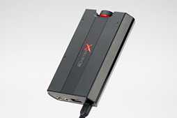 画像ギャラリー No.028のサムネイル画像 / 【PR】徹底検証,「Sound BlasterX」のUSB接続型ヘッドセット「H7」とサウンドデバイス「G5」。 いずれも使えば使うほど唸らされる「ゲーマー向けモデル」だった