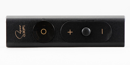 画像ギャラリー No.004のサムネイル画像 / Creative「SXFI AMP」レビュー。最先端のバーチャルサラウンドヘッドフォン技術を採用した「尖りすぎ」なUSBサウンドデバイス