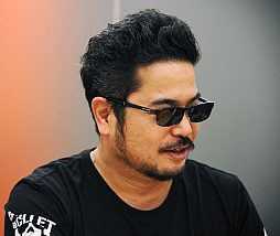 画像ギャラリー No.003のサムネイル画像 / La MirageのAmie氏とROBINのまんがコーナーのROBIN氏を招いた座談会「MMO今昔物語」。「UO」「EQ」「WoW」……MMOの黄金時代を駆け抜けたプレイヤーたち