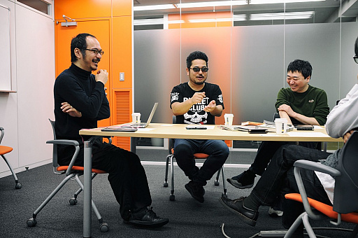画像ギャラリー No.042のサムネイル画像 / La MirageのAmie氏とROBINのまんがコーナーのROBIN氏を招いた座談会「MMO今昔物語」。「UO」「EQ」「WoW」……MMOの黄金時代を駆け抜けたプレイヤーたち