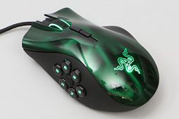 画像ギャラリー No.003のサムネイル画像 / Diablo IIIの操作性はマウスで変わるか。SteelSeriesの「Diablo III Mouse」とRazerの「Naga Hex」ファーストインプレッション