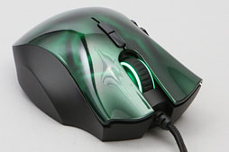 画像ギャラリー No.011のサムネイル画像 / Diablo IIIの操作性はマウスで変わるか。SteelSeriesの「Diablo III Mouse」とRazerの「Naga Hex」ファーストインプレッション