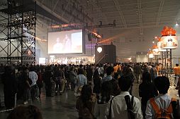 画像ギャラリー No.002のサムネイル画像 / ハンゲームの一大オフラインイベント「Hangame Festival★2012」がパシフィコ横浜にて開催。ステージイベントの前半レポートをお届け