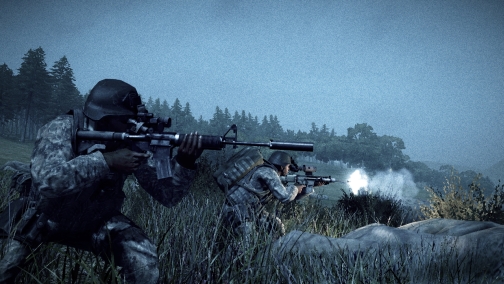 画像ギャラリー No.001のサムネイル画像 / 白熱する特典競争。今度は「OPERATION FLASHPOINT: DRAGON RISING」のドイツ語版に，本物の米軍ヘルメットが特典として登場