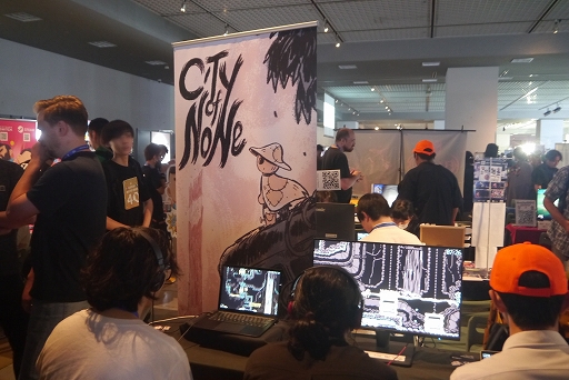 画像ギャラリー No.001のサムネイル画像 / 「City of None」プレイレポート。「Celeste」クリエイターたちの新作は，モノトーンのドット絵が美しい探索型アクション［BitSummit］