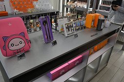 画像ギャラリー No.016のサムネイル画像 / 「メイプルストーリー」土産を買うのにもよさそう。メイプル仕様の常設PCカフェを韓国で見学。コミュニティ活性化のため，オフライン施策にも注力