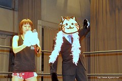 画像ギャラリー No.006のサムネイル画像 / SMASH.19の会場で「信長の野望 Online」×「のぶニャがの野望」“髪切デスマッチ”がついに決着。ニャラキヒロシゲ氏が落ち武者(?)になった断髪式の模様をレポート