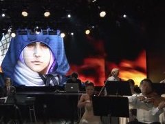 「グラナド・エスパダ」10周年を記念した，1時間にもおよぶ特別演奏の動画が公開