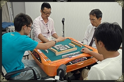 画像ギャラリー No.002のサムネイル画像 / 「Maru-Jan」で予選を行う大会「第3回全国麻雀選手権」が本日開幕